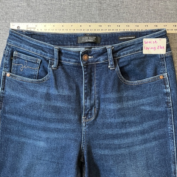 Judy Blue Cropped Straight Frayed Hem Jeans - Women's Size 15 / 32 - Blue - Picture 6 of 10